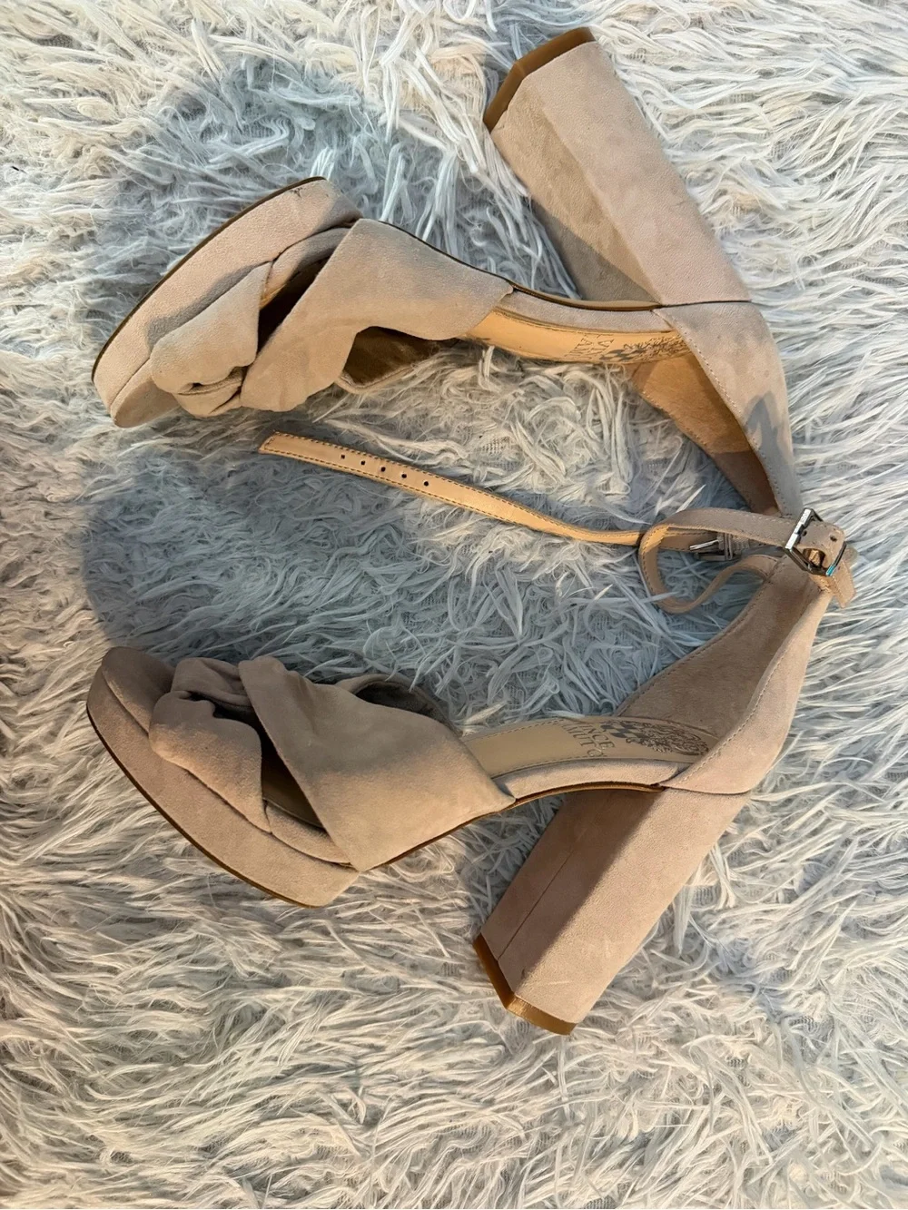 Vince Camuto Beige Suede Knot Front Ankle-Strap Heels Size 5.6 Platform